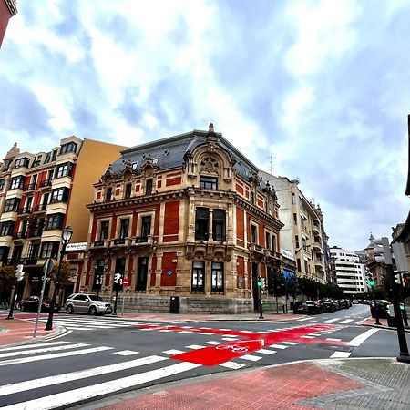 Piso En El Centro De Bilbao, Frente A La Alhondiga Apartment Екстериор снимка